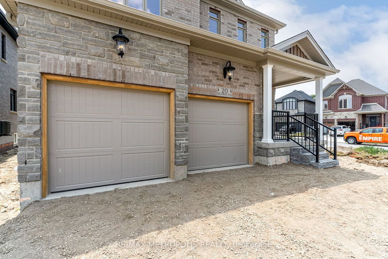 20 Hollybrook Tr, Kitchener, N2R 0M5 | Image 2