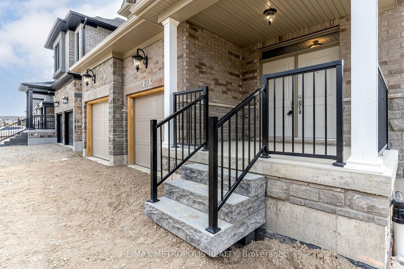 20 Hollybrook Tr, Kitchener, N2R 0M5 | Image 3