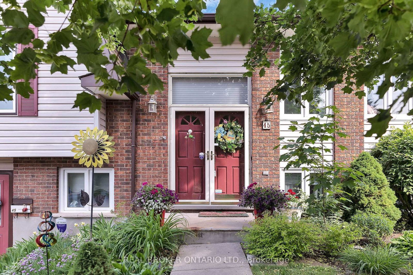 Listing Image 5