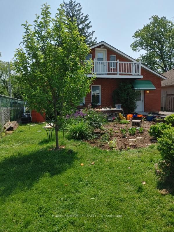 Listing Image 3