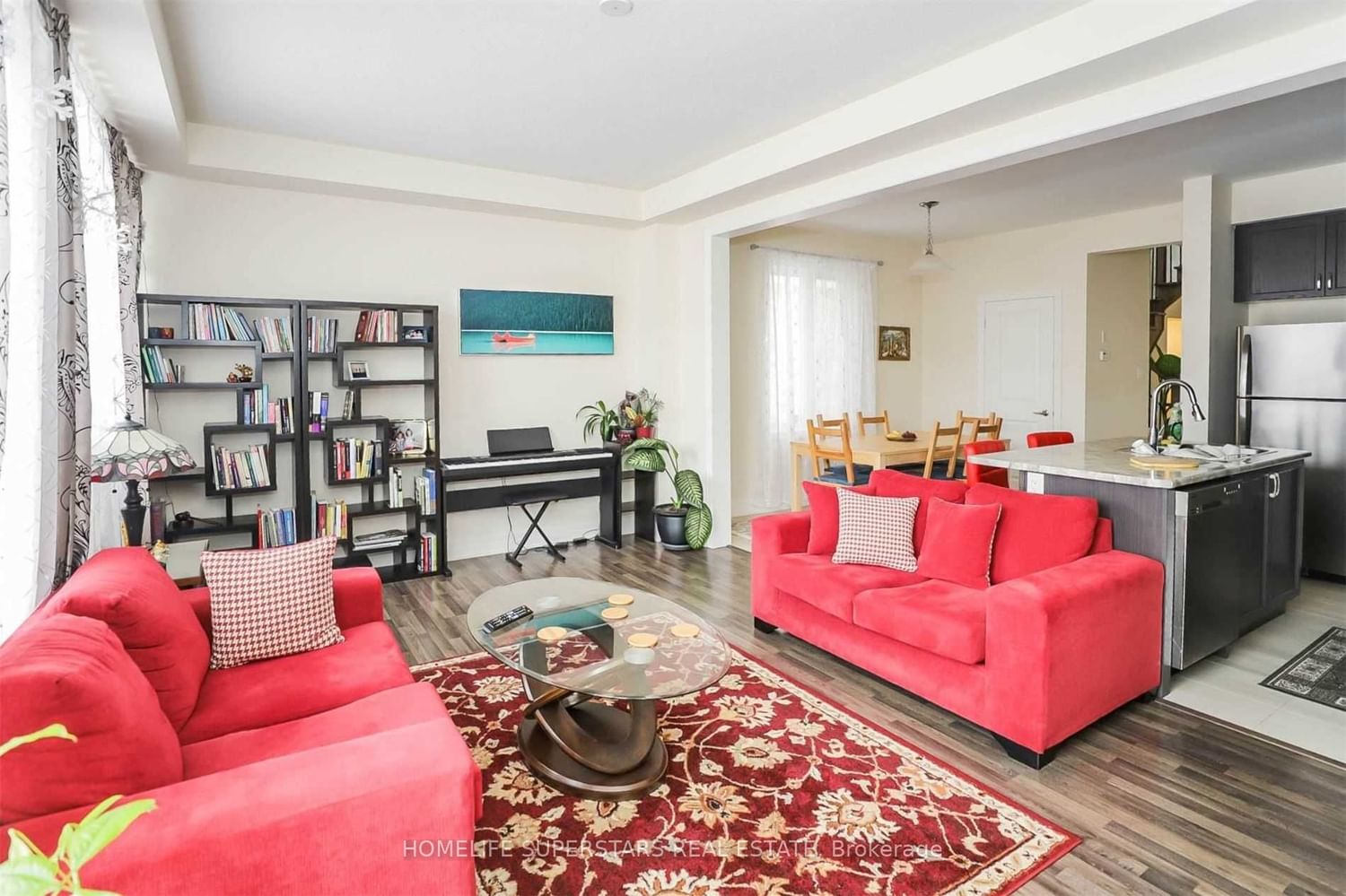 Listing Image 7
