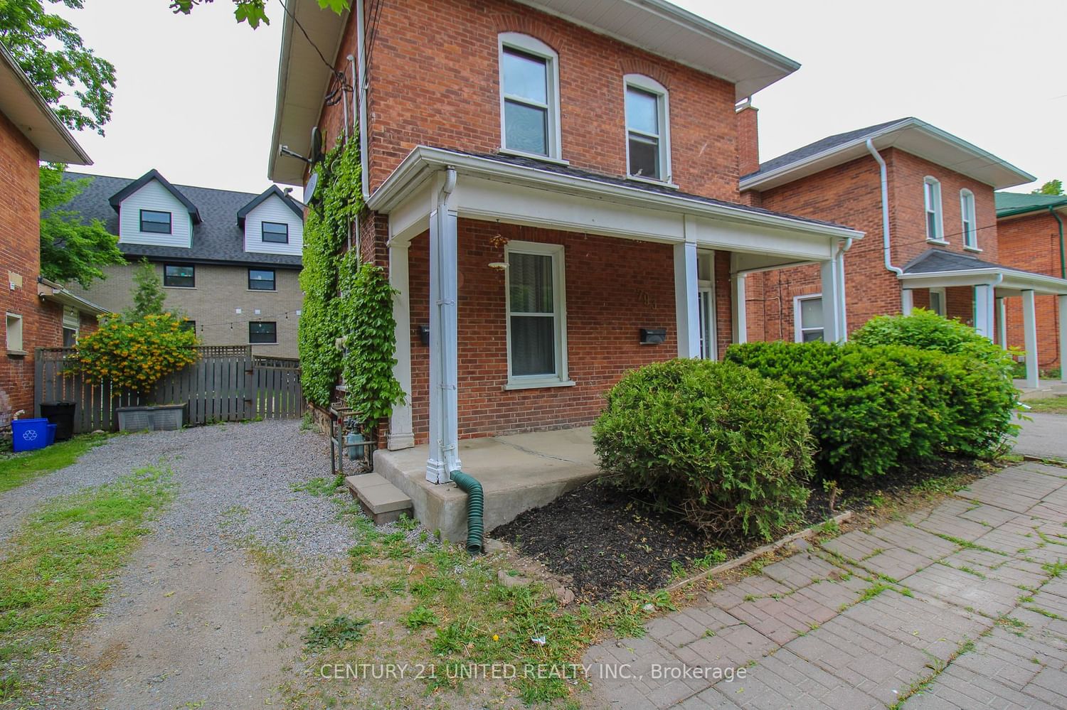 Listing Image 3