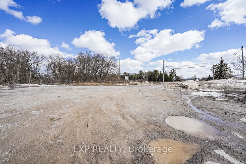 232 Main St, Kawartha Lakes, K0M 1A0 | Image 2
