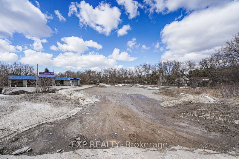 232 Main St, Kawartha Lakes, K0M 1A0 | Image 3