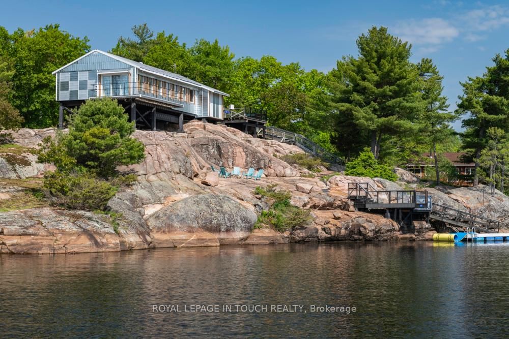 Detached House sold at 1878 Island 1040 N/A, Georgian Bay, Baxter, P0E 1E0 - MLS: X6161096