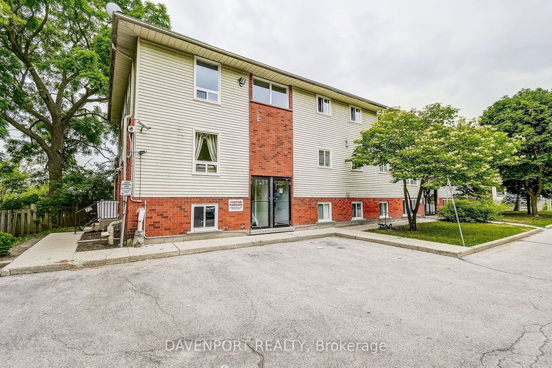 8 - 119 Cedar St S, Kitchener, N2G 3L6 | Image 2