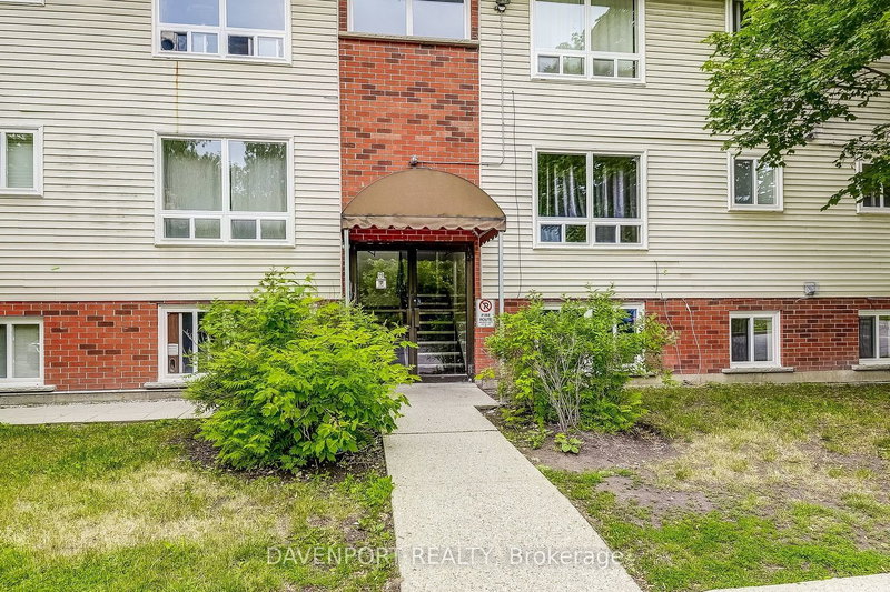 8 - 119 Cedar St S, Kitchener, N2G 3L6 | Image 3