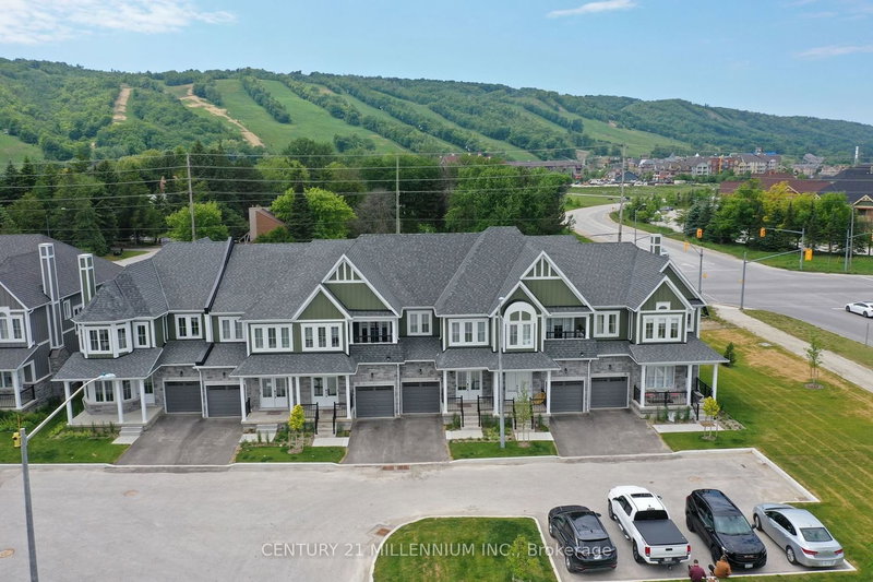 16 - 218 Crosswinds Blvd, Blue Mountains, L9Y 5S8 | Image 2