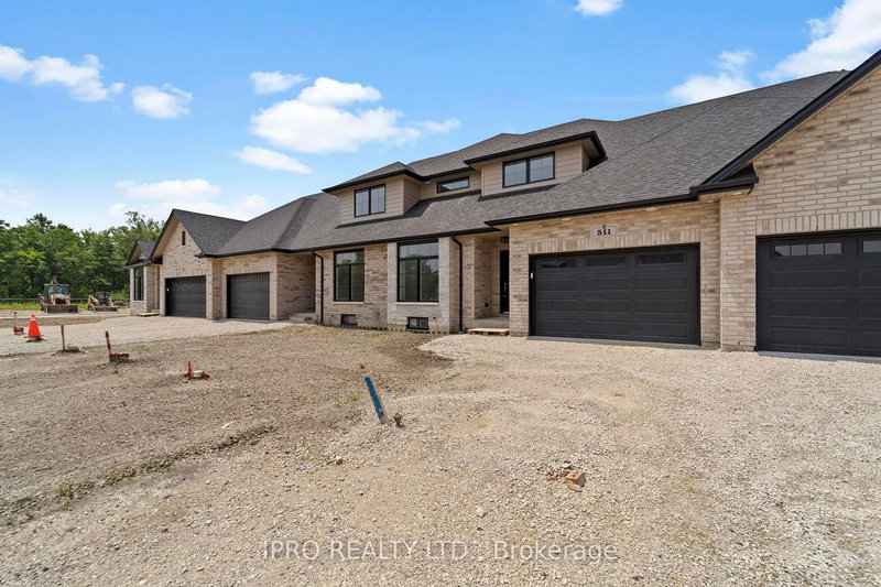 511 Water Rd, Amherstburg, N9V 4C5 | Image 2