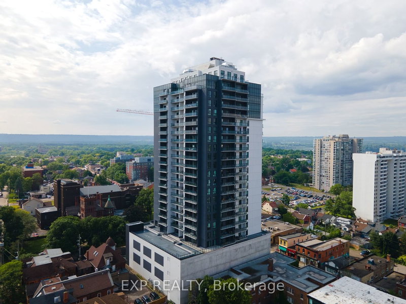 303 - 15 Queen St S, Hamilton, L8P 3R4 | Image 3