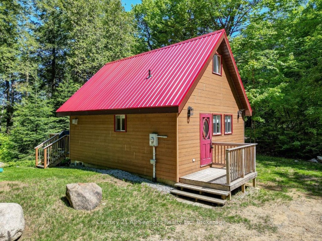 Detached House sold at 1037 Norwalk Road, Highlands East, Monmouth, K0L 3C0 - MLS: X6182708