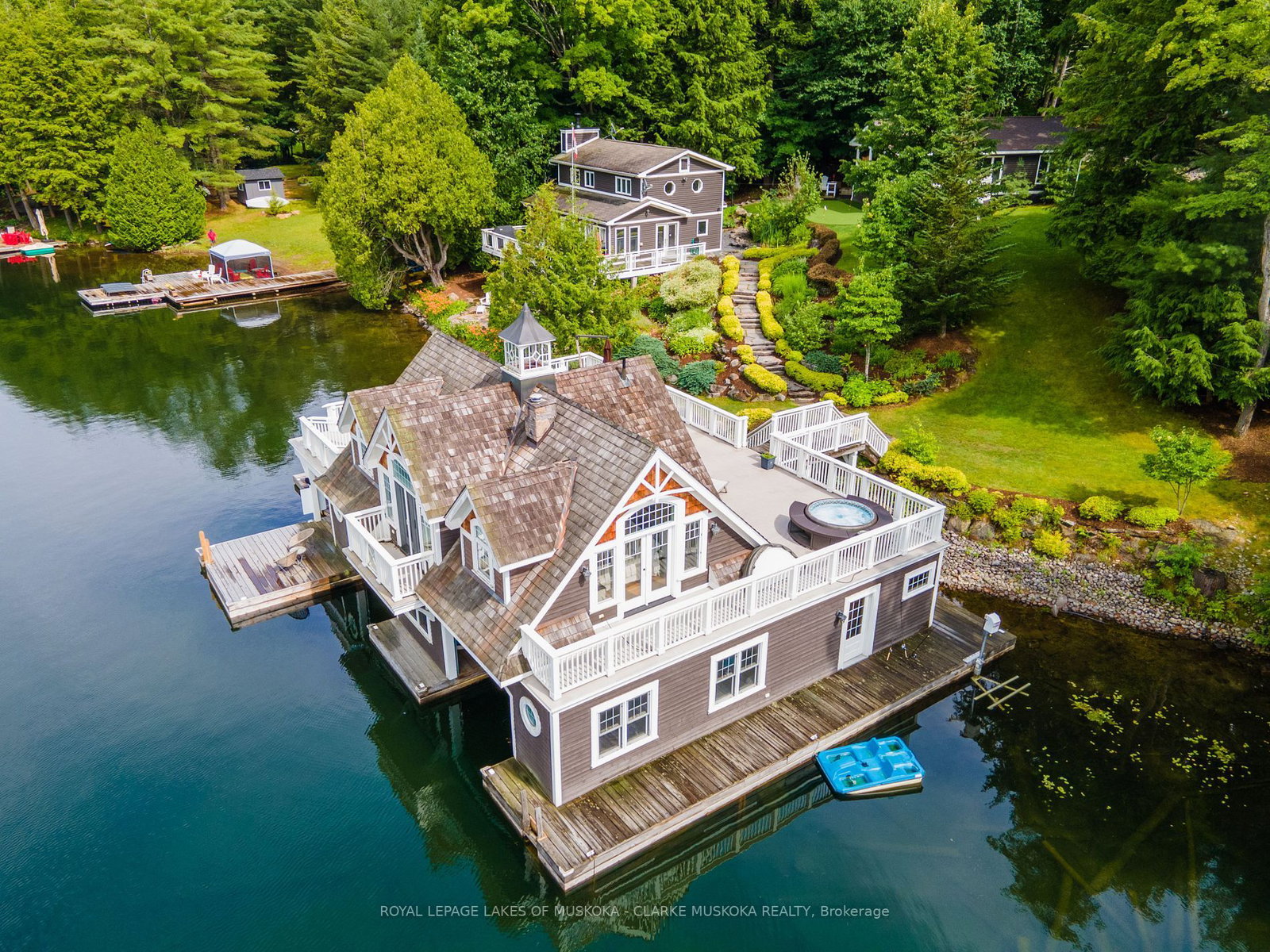 Listing Image 4