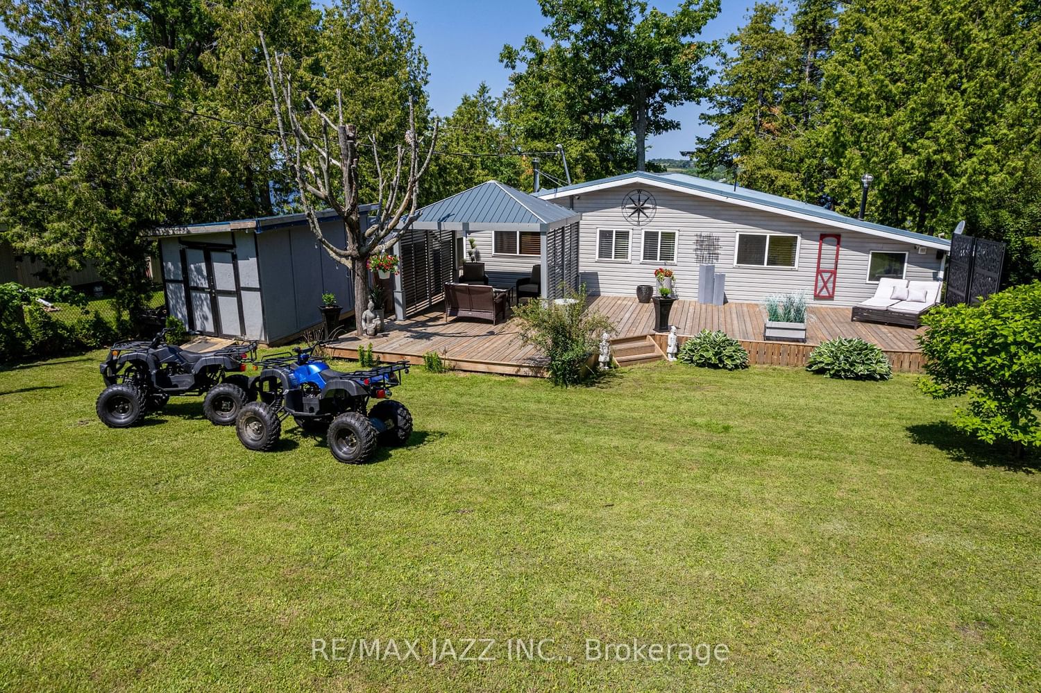 Listing Image 7