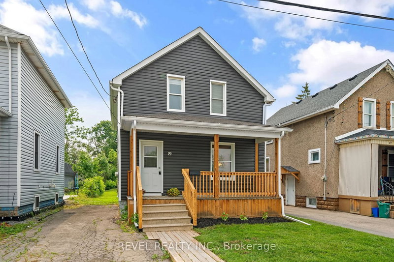 19 Duncan St, Welland, L3B 2C5 | Image 2