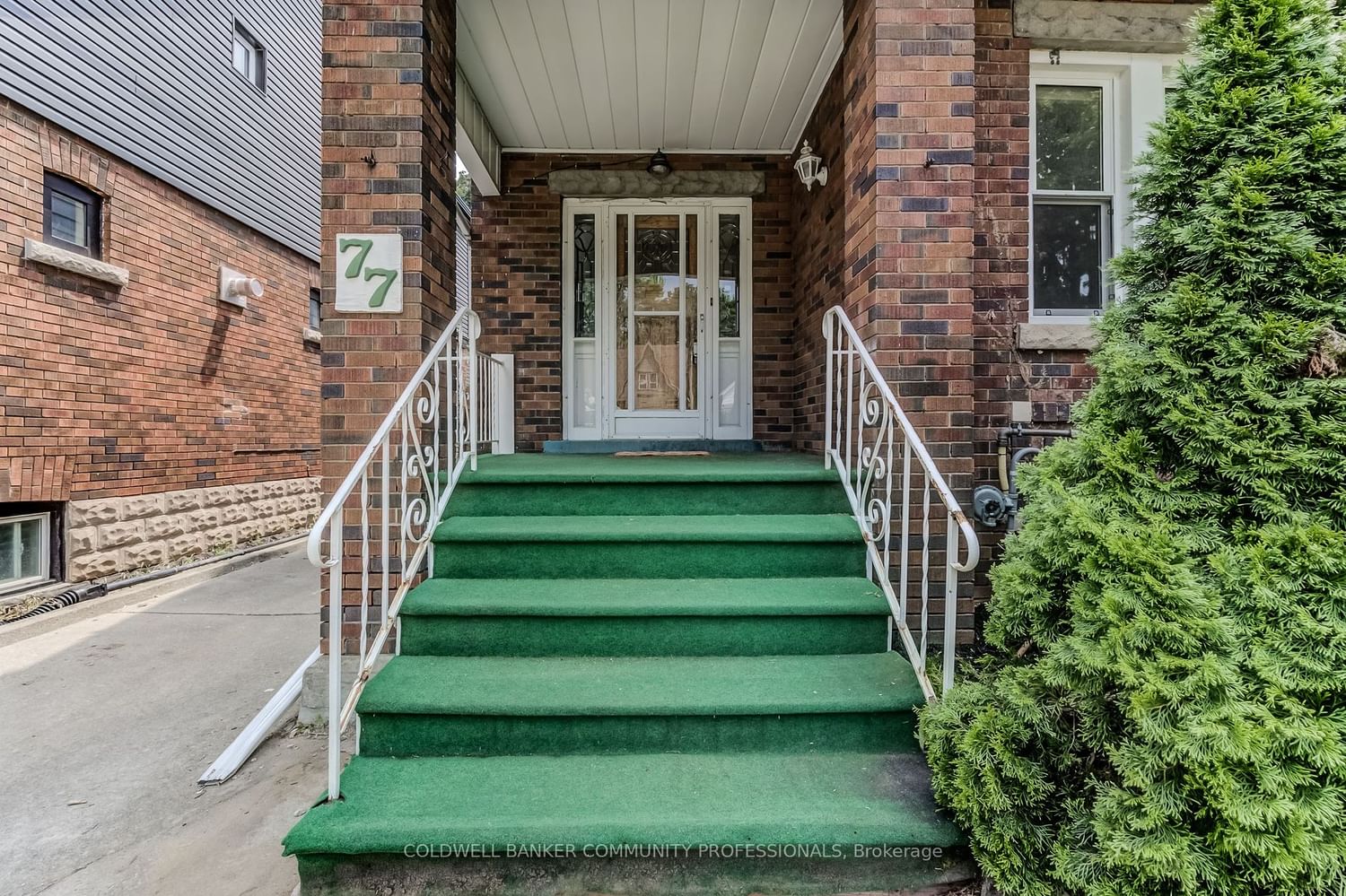 Listing Image 3