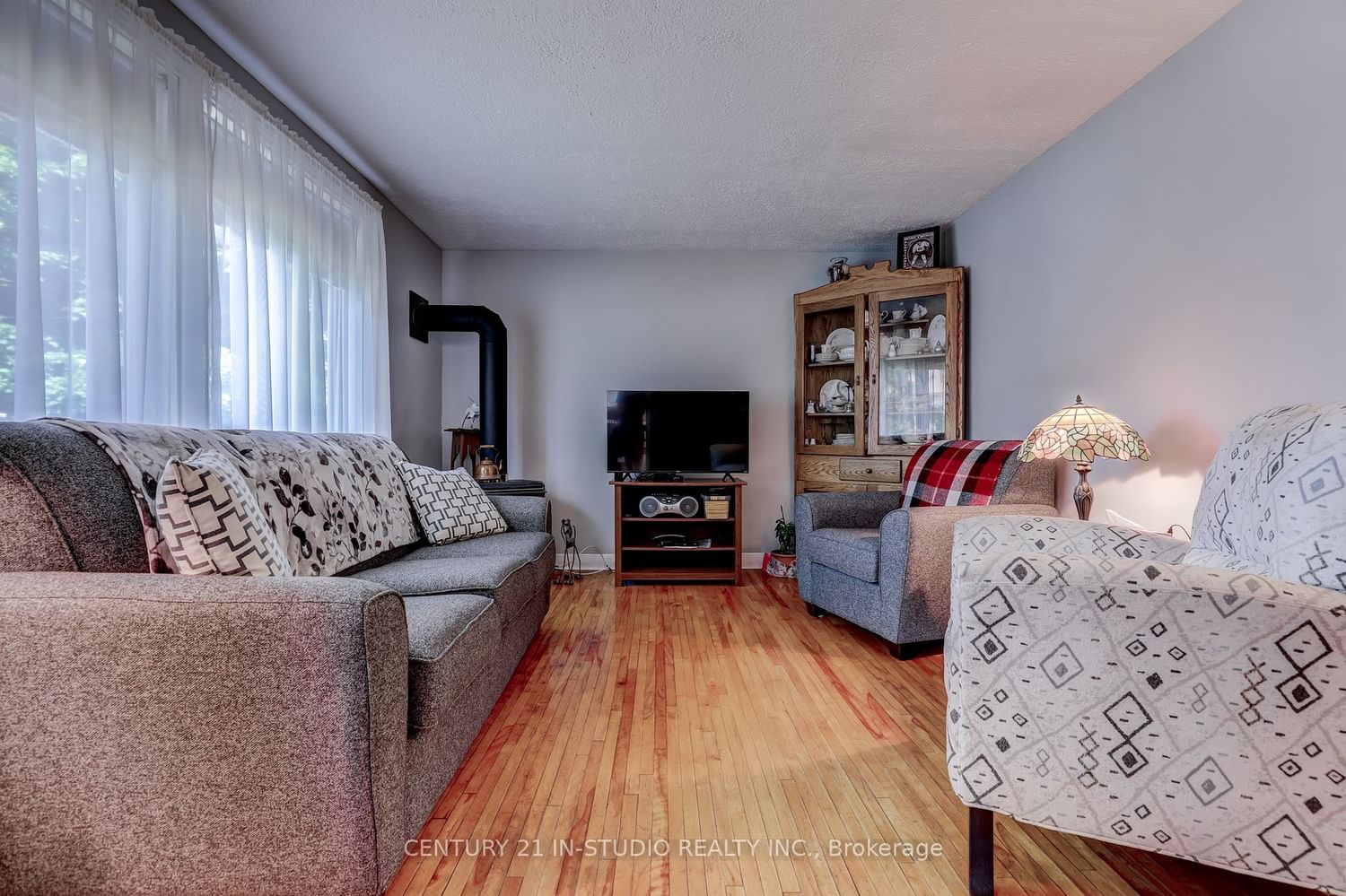 Listing Image 14