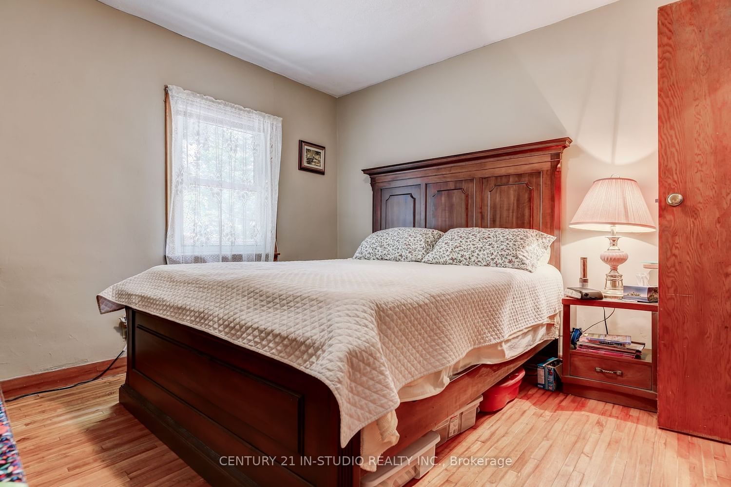 Listing Image 20