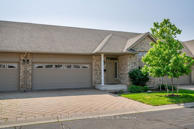 26 Livingston Boulevard