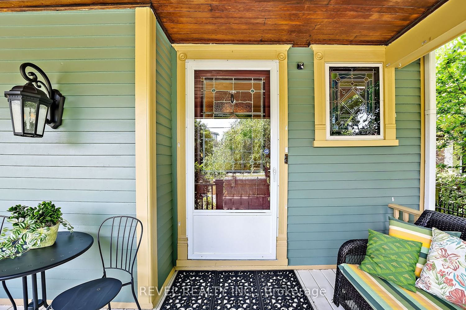 Listing Image 7