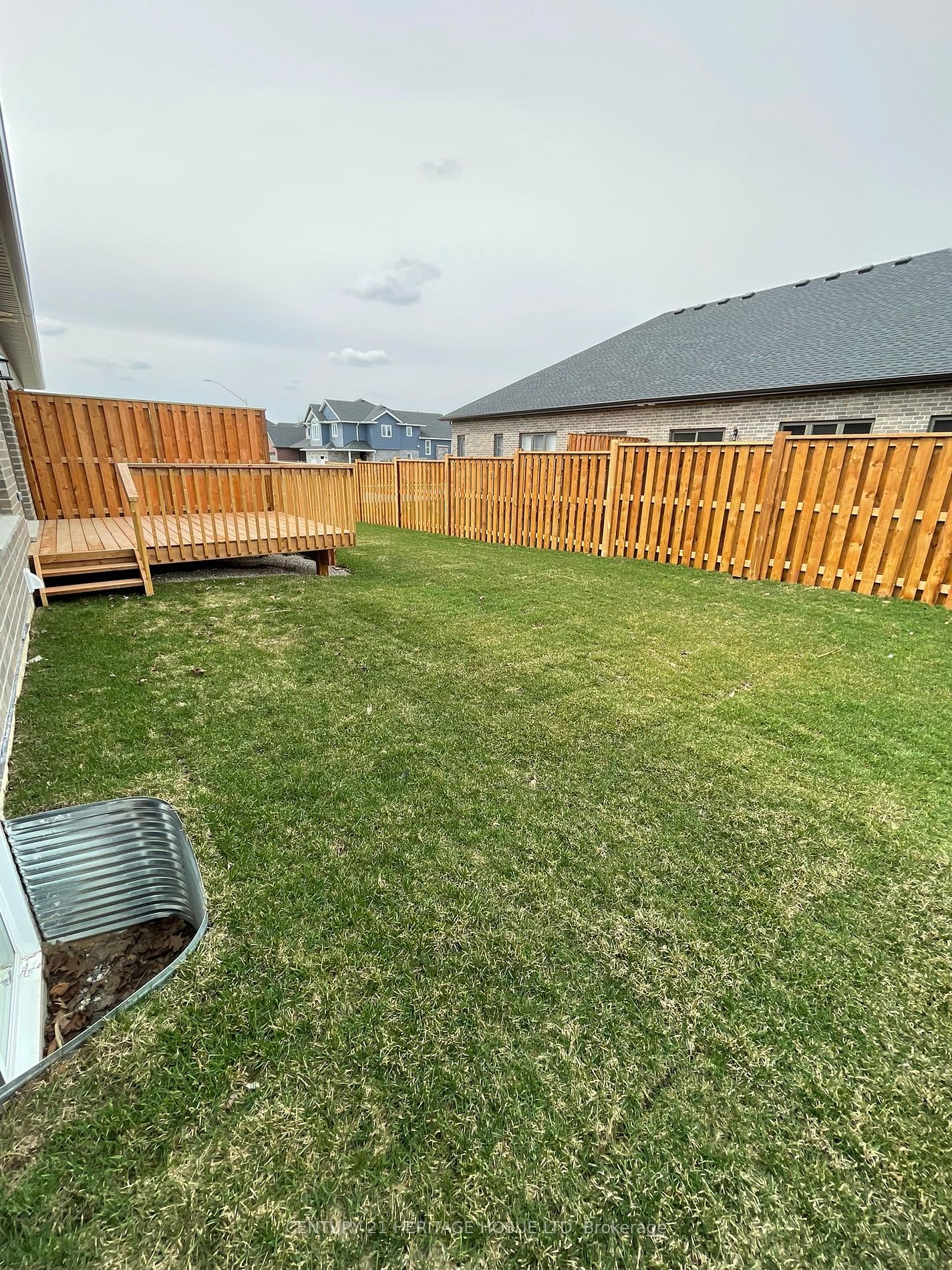Listing Image 37