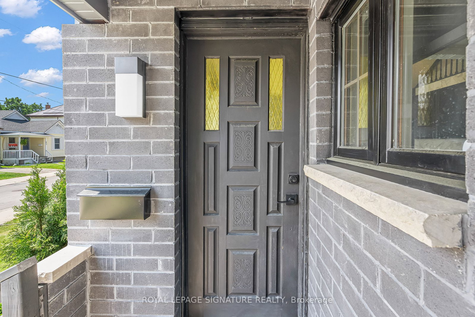 Listing Image 7