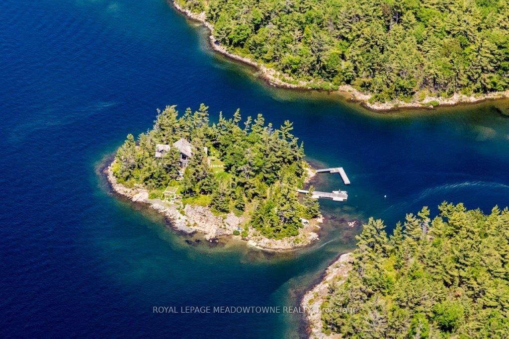 Detached House sold at 1 B 486 Island Isle of Rest N/A, The Archipelago, P2A 2X3 - MLS: X6212956