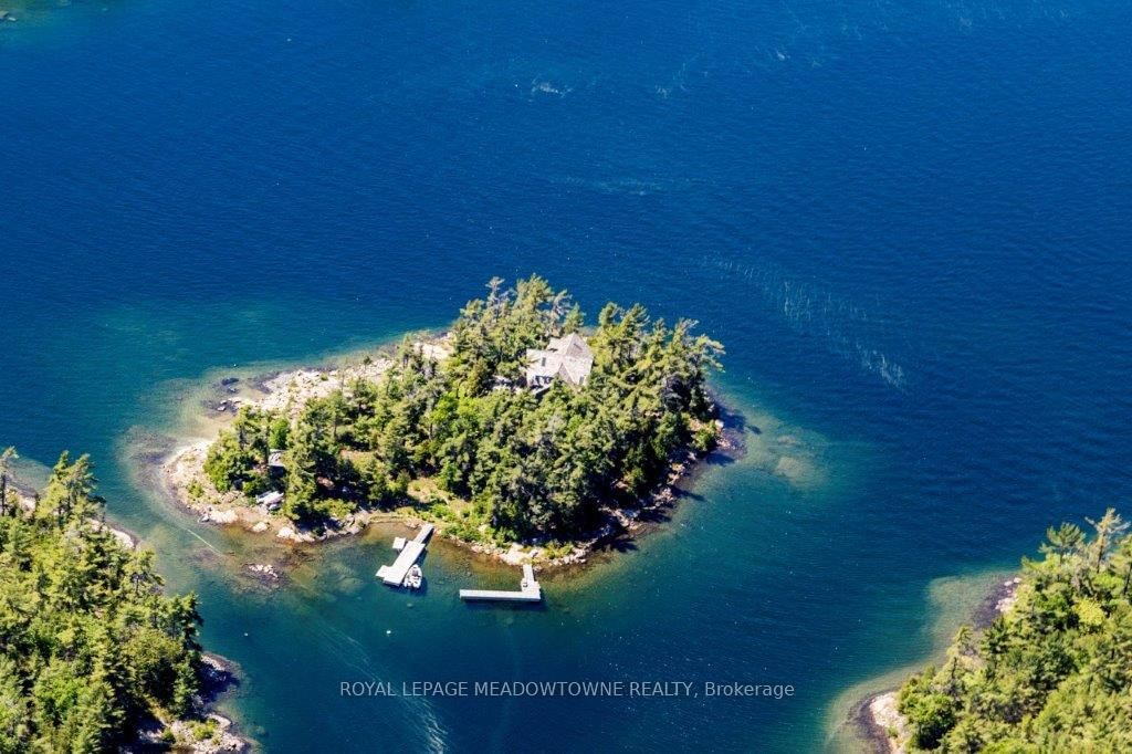Detached House sold at 1 B 486 Island Isle of Rest N/A, The Archipelago, P2A 2X3 - MLS: X6212956