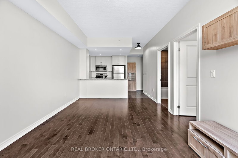 406 - 427 Aberdeen Ave, Hamilton, L8P 2S4 | Image 3