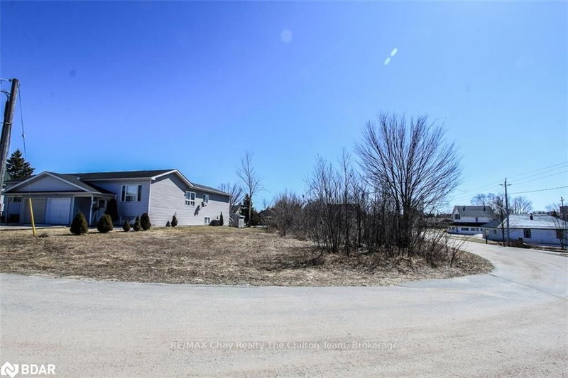 195 Nelson St, Gravenhurst, P1P 1K7 | Image 2