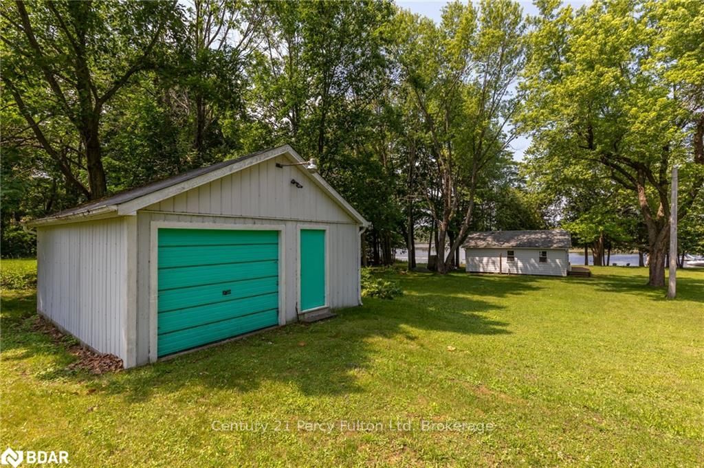 Listing Image 6