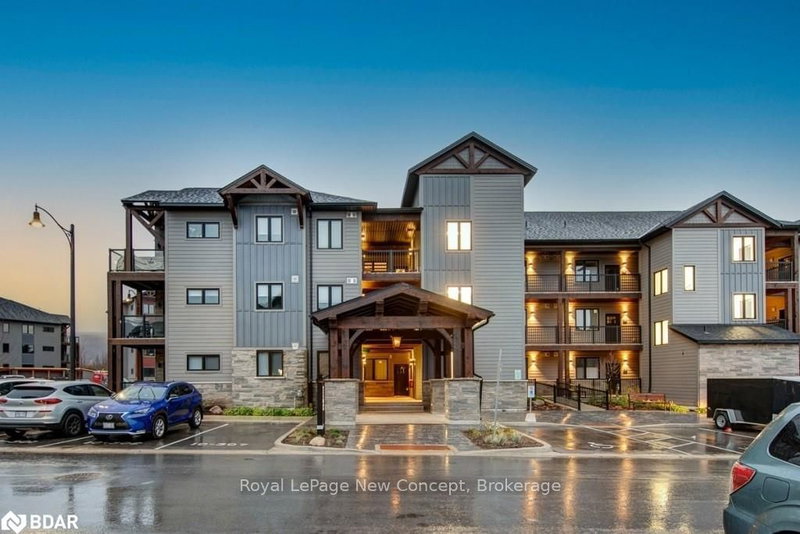 303 - 10 Beausoleil Lane, Blue Mountains, L9Y 2X5 | Image 2