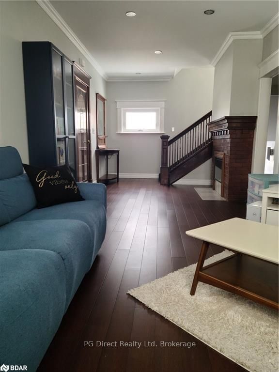 118 Denistoun St, Welland, L3C 1V2 | Image 2