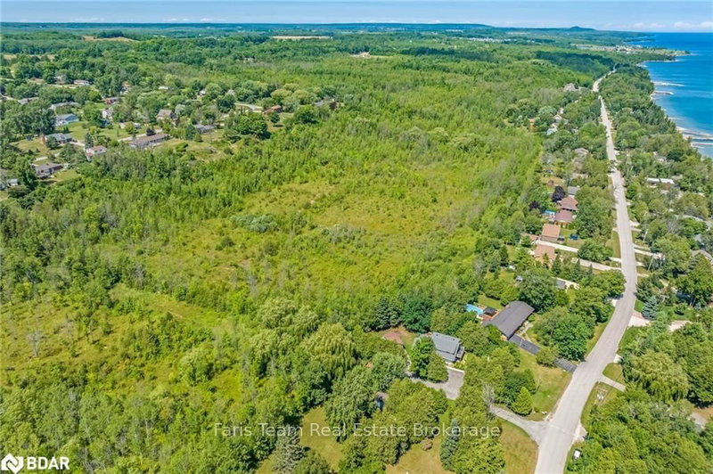 454 Balmy Beach Rd, Georgian Bluffs, N4K 5N4 | Image 3