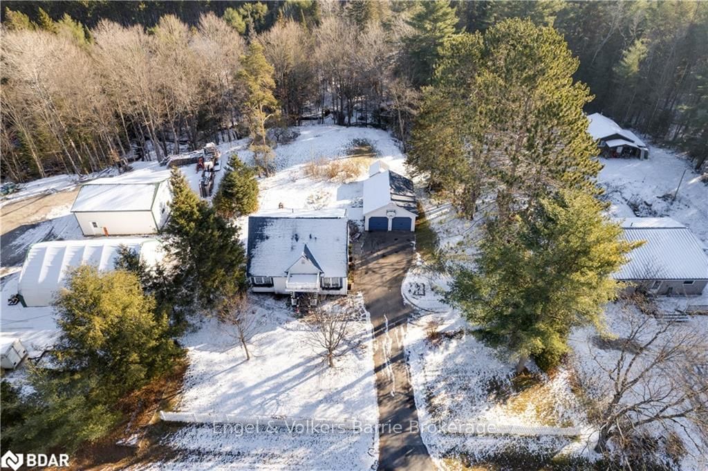 Listing Image 38