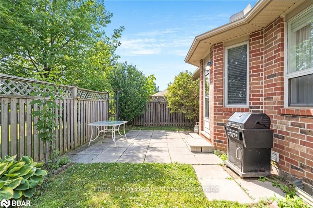 Listing Image 29