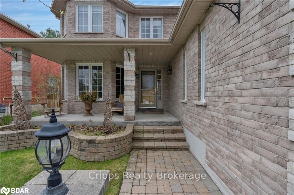 Listing Image 5