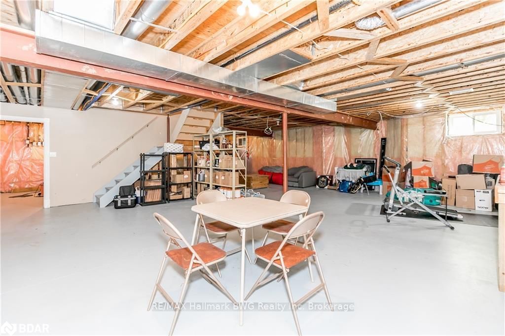 Listing Image 29