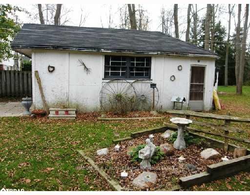 Listing Image 3