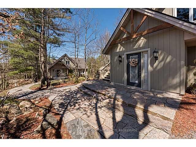 1005 Laidlaw Ave, Gravenhurst, L0K 2B0 | Image 3