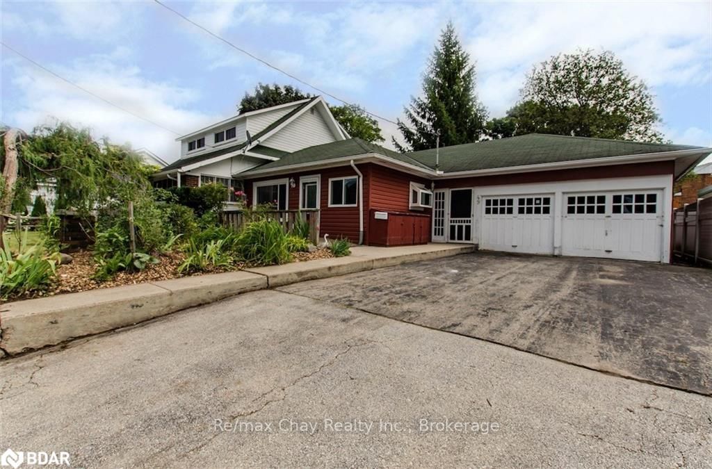 Listing Image 3