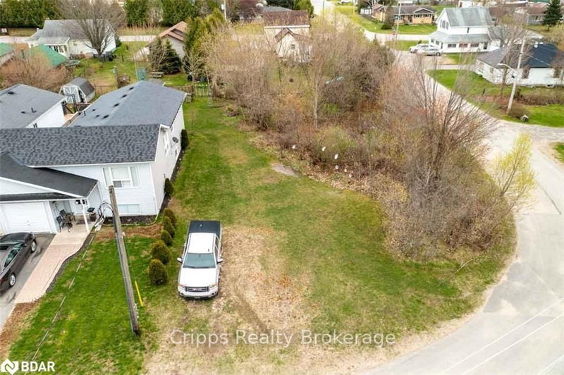 195 Nelson St, Gravenhurst, P1P 1K7 | Image 2