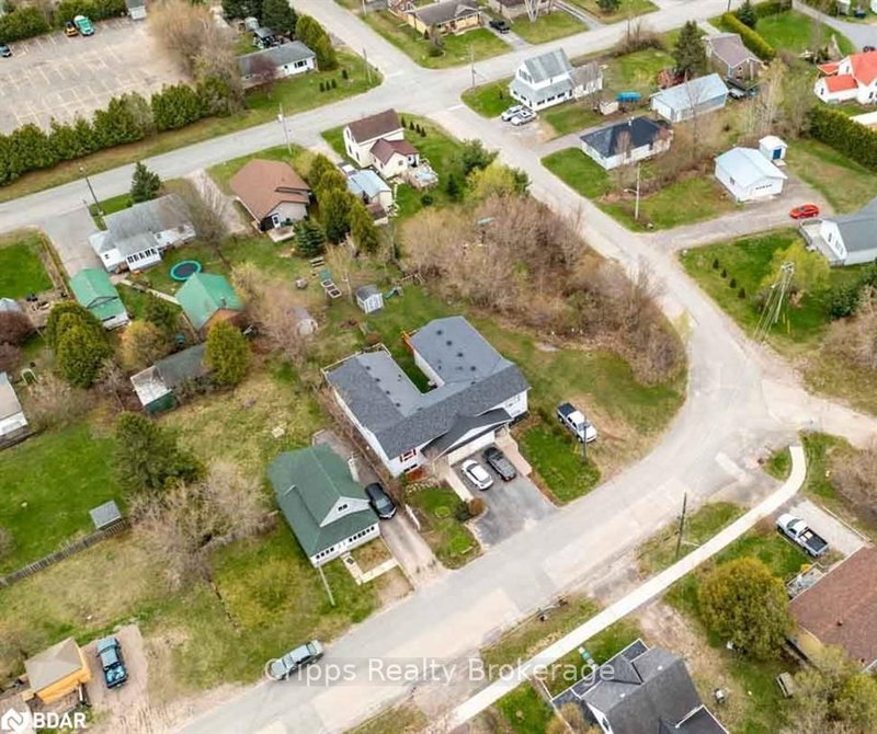 195 Nelson St, Gravenhurst, P1P 1K7 | Image 3