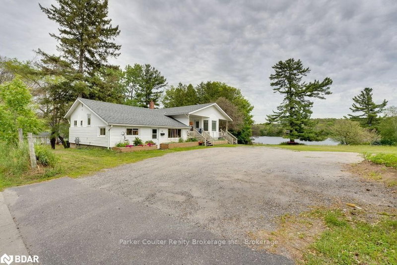 149 William St, Parry Sound, P2A 1W3 | Image 2