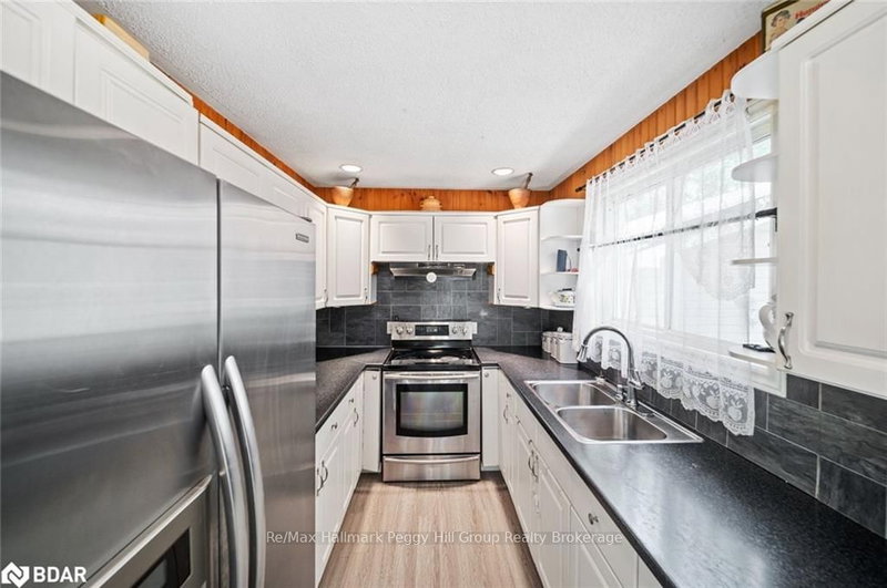 42 Cedar Bay Rd, Kawartha Lakes, L0K 1B0 | Image 3