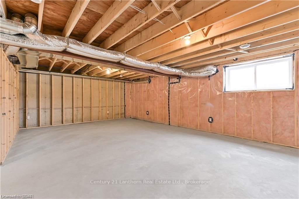 Listing Image 38