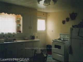 38 Flint Ave, Bancroft, K0L 1C0 | Image 2