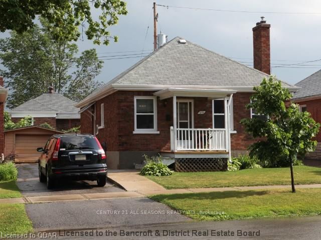 579 Mccannan Ave, Peterborough, K9J 4J7 | Image 3