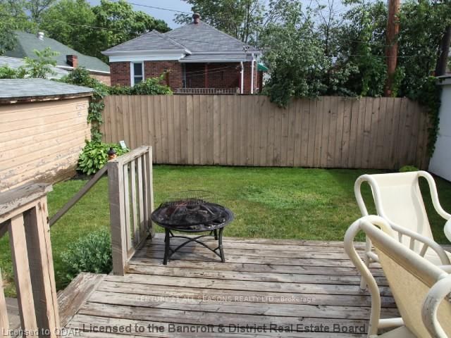 Listing Image 7