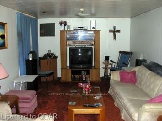 67 Leland Dr, Belleville, K8P 1G4 | Image 2