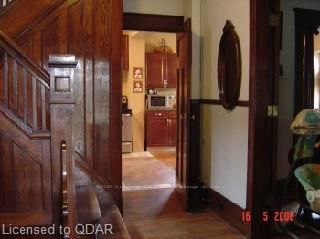 30 Catharine St, Belleville, K9P 1L5 | Image 2